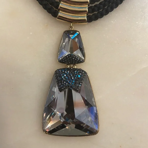 Swarovski large Crystal on rope pendant - Picture 7 of 13